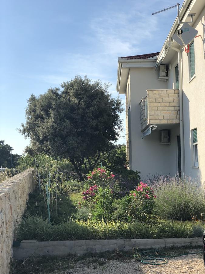 Apartments Sestanka Novalja Εξωτερικό φωτογραφία