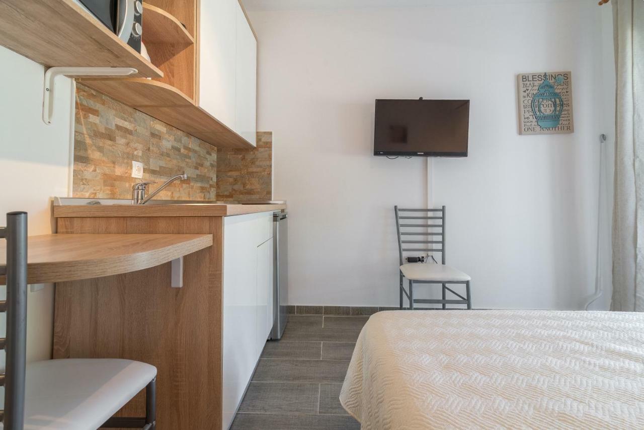 Apartments Sestanka Novalja Εξωτερικό φωτογραφία