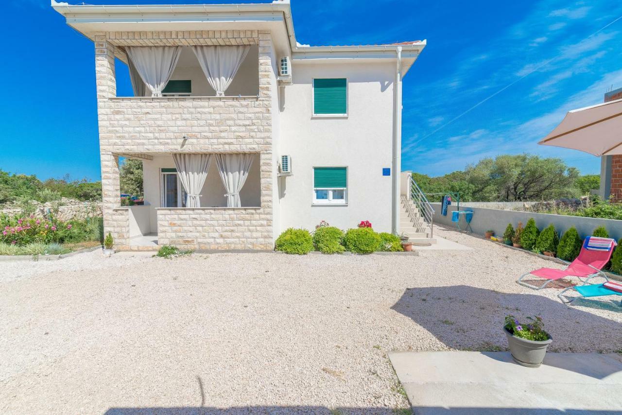 Apartments Sestanka Novalja Εξωτερικό φωτογραφία