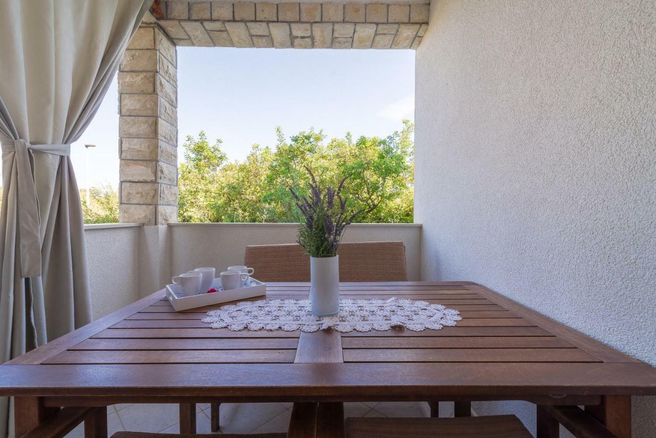 Apartments Sestanka Novalja Εξωτερικό φωτογραφία