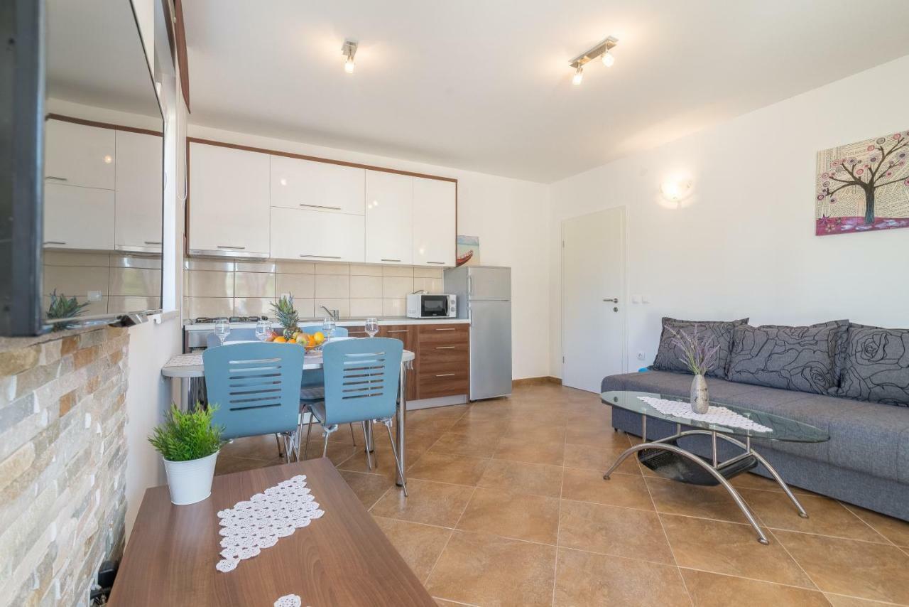 Apartments Sestanka Novalja Εξωτερικό φωτογραφία
