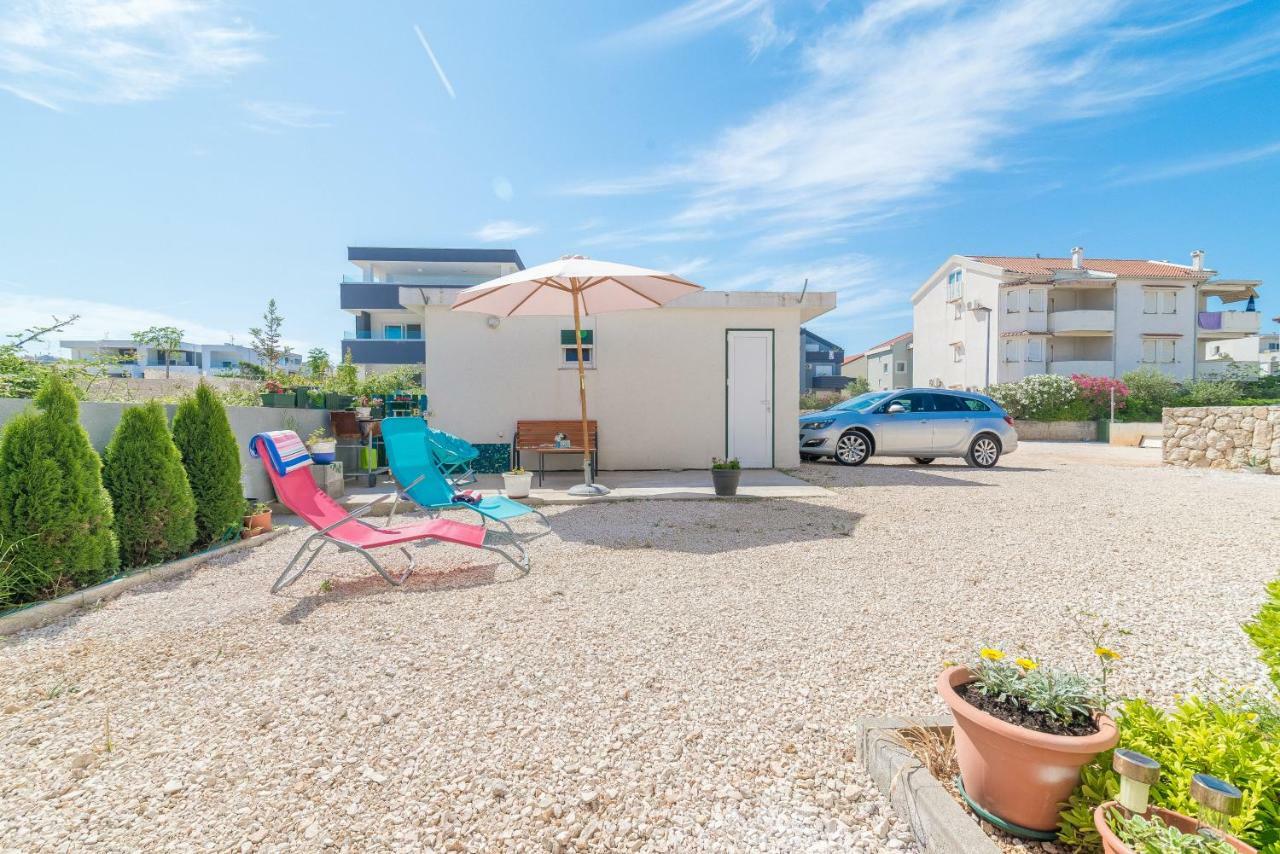 Apartments Sestanka Novalja Εξωτερικό φωτογραφία