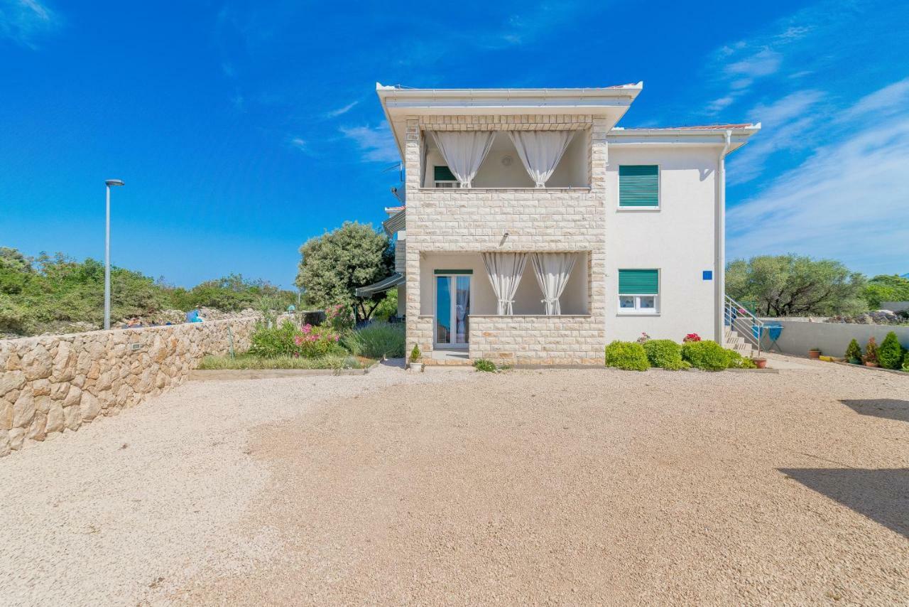 Apartments Sestanka Novalja Εξωτερικό φωτογραφία